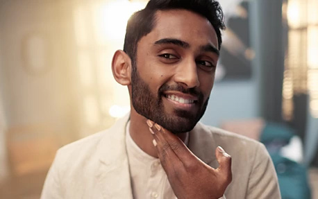 Ein gepflegter Bart am Arbeitsplatz