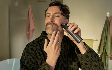  So stylst du einen Bleistiftbart